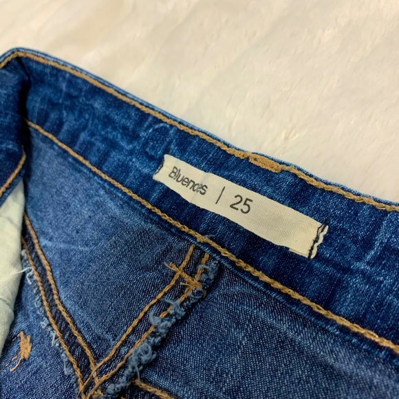 Blue high waisted bluenotes Jean shorts - Picture 4 of 4